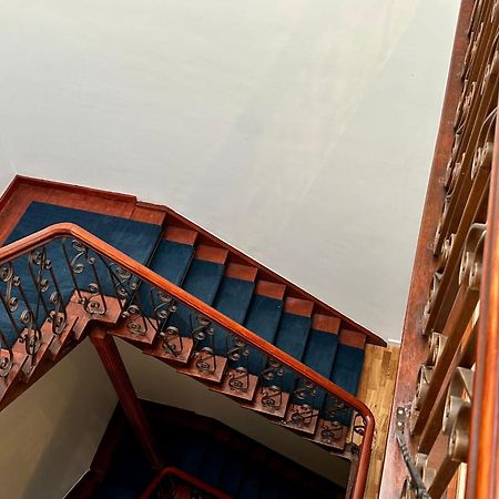 Stay In Artist'S Gallery Anversa Esterno foto